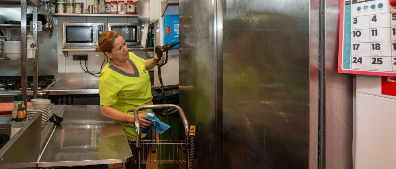 Limpieza cocinas industriales Málaga